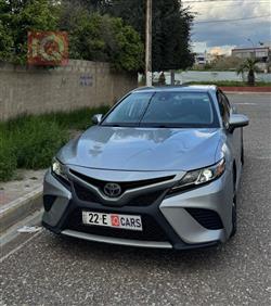 تۆیۆتا کامری